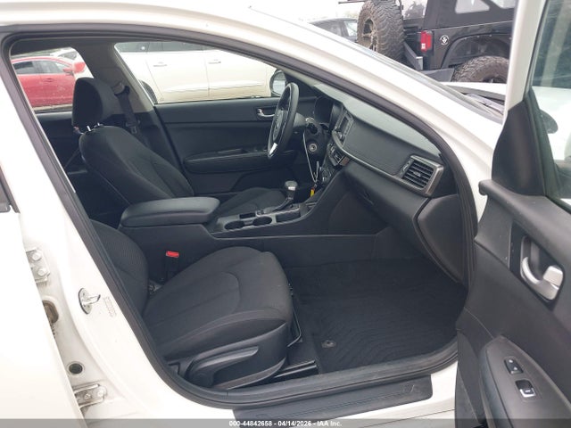Продаж на аукціоні авто 2017 Kia Optima Lx, vin: KNAGT4L3XH5157341, номер лоту: 44842658