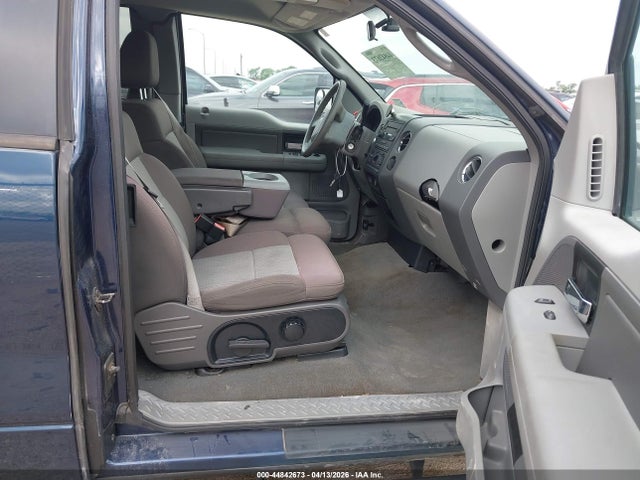 2005 Ford F-150 Stx/xl/xlt მანქანა იყიდება აუქციონზე, vin: 1FTRX12W05FA37208, აუქციონის ნომერი: 44842673