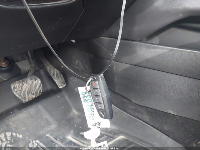 44842677 :رقم المزاد ، JA4J4UA82NZ067197 vin ، 2022 Mitsubishi Outlander Black Edition S-awc/se 2.5 S-awc/se Launch Edition S-awc مزاد بيع