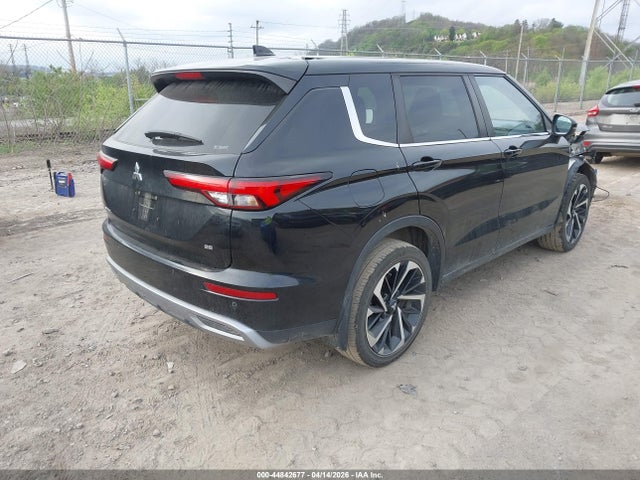 44842677 :رقم المزاد ، JA4J4UA82NZ067197 vin ، 2022 Mitsubishi Outlander Black Edition S-awc/se 2.5 S-awc/se Launch Edition S-awc مزاد بيع