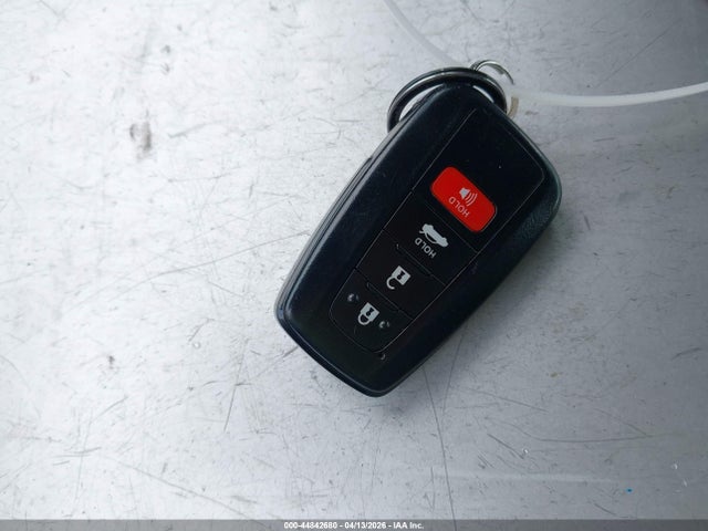 2022 Toyota Camry Xse Hybrid მანქანა იყიდება აუქციონზე, vin: 4T1K31AK5NU577902, აუქციონის ნომერი: 44842680