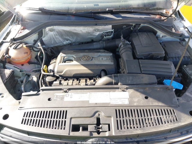 WVGBV3AX7EW547936 Volkswagen Tiguan R-line