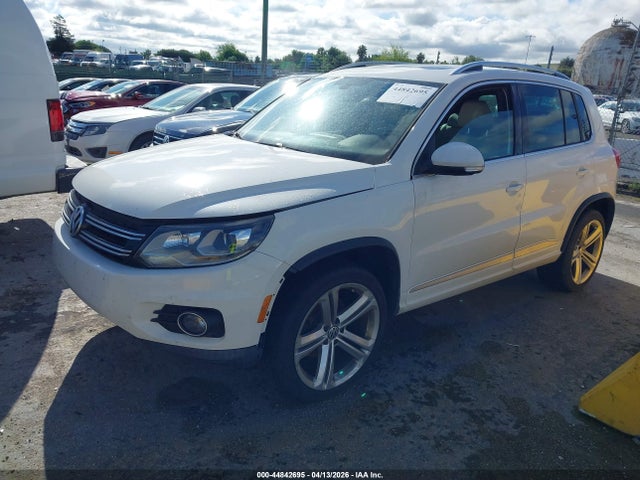 WVGBV3AX7EW547936 Volkswagen Tiguan R-line