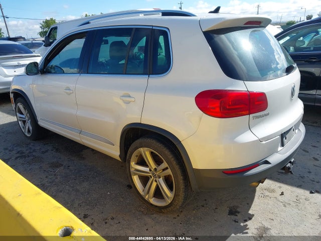 WVGBV3AX7EW547936 Volkswagen Tiguan R-line