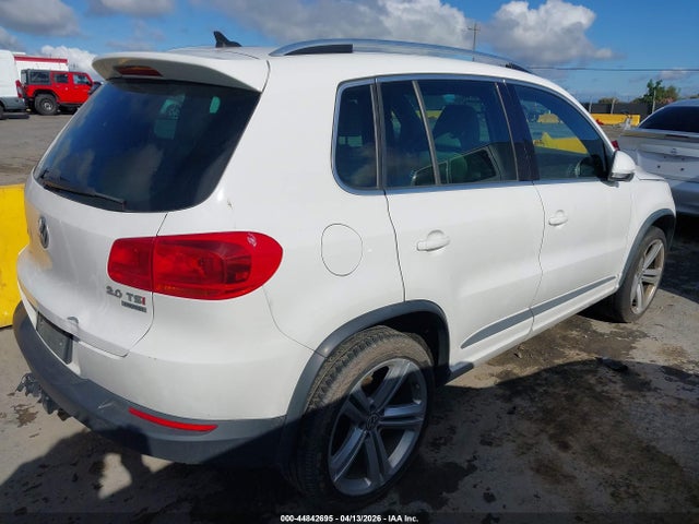 WVGBV3AX7EW547936 Volkswagen Tiguan R-line