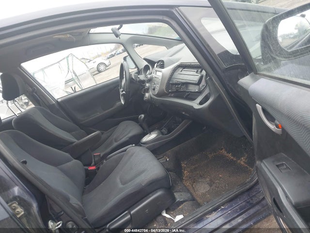 Продажа на аукционе авто 2009 Honda Fit Sport, vin: JHMGE884X9S023372, номер лота: 44842704
