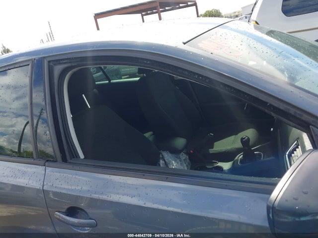 3VW1K7AJ0EM387522 Volkswagen Jetta 2.0l S