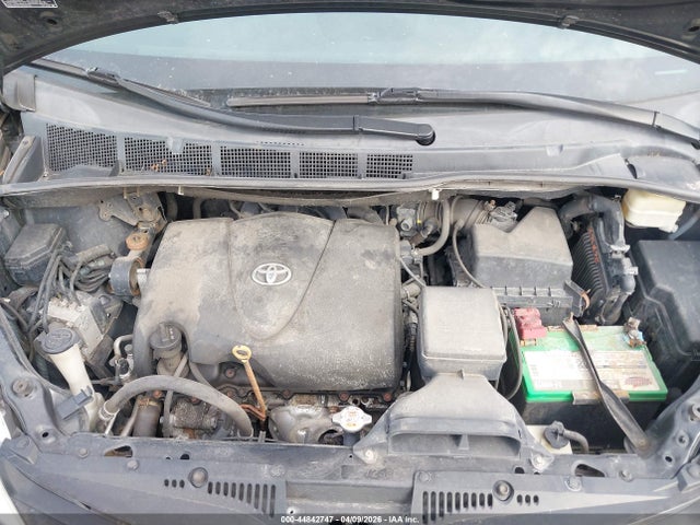 2018 TOYOTA SIENNA 5TDZZ3DC6JS927750 Photo 9