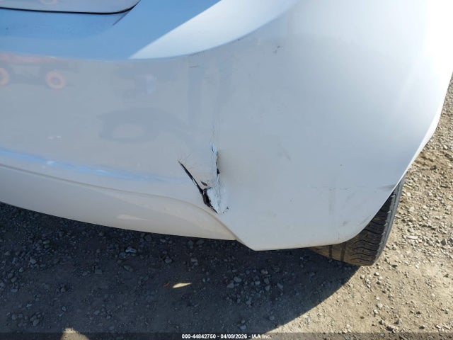 1G1JA6SG3F4214313 Chevrolet Sonic Ls Auto