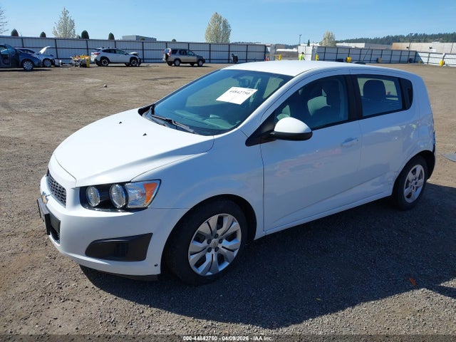 1G1JA6SG3F4214313 Chevrolet Sonic Ls Auto