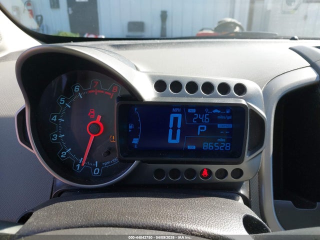 1G1JA6SG3F4214313 Chevrolet Sonic Ls Auto