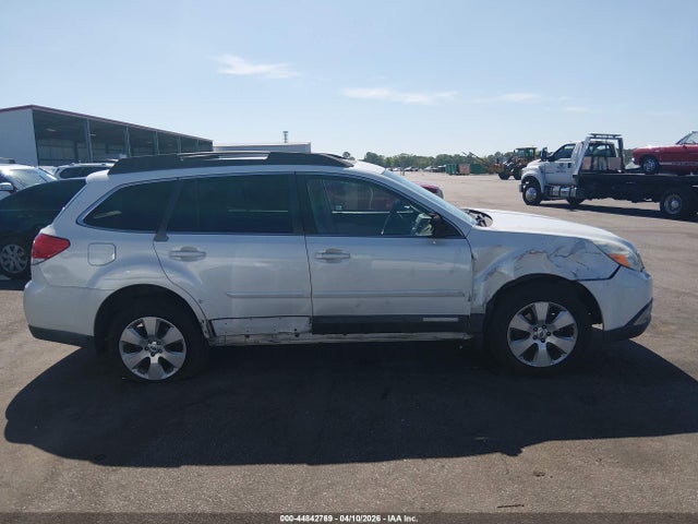 Продаж на аукціоні авто 2012 Subaru Outback 2.5i Limited, vin: 4S4BRCKCXC3271198, номер лоту: 44842769