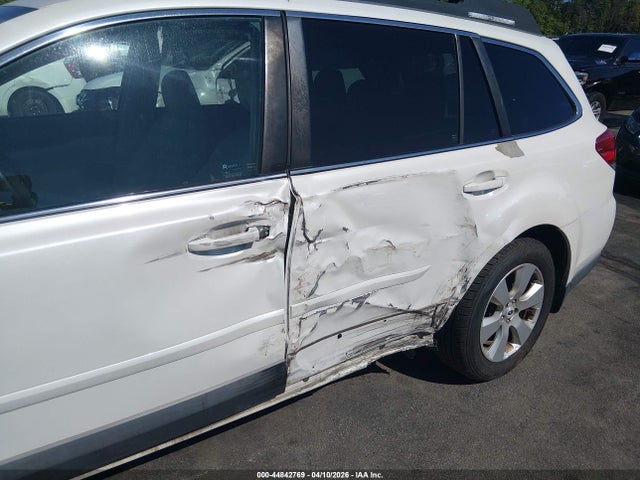Продаж на аукціоні авто 2012 Subaru Outback 2.5i Limited, vin: 4S4BRCKCXC3271198, номер лоту: 44842769