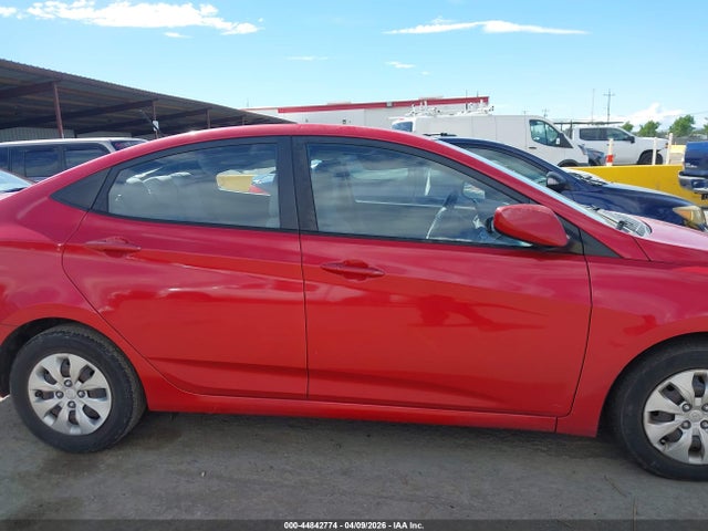 KMHCT4AE9GU064459 Hyundai ACCENT SE