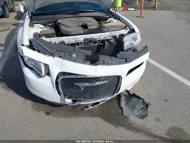 Aukcja sprzedaży 2018 Chrysler 300 Touring Awd, vin: 2C3CCARG4JH231642, numer aukcji: 44842789