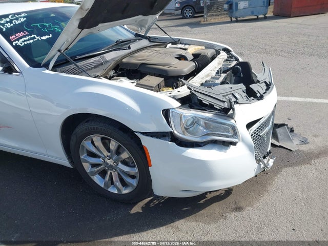 Aukcja sprzedaży 2018 Chrysler 300 Touring Awd, vin: 2C3CCARG4JH231642, numer aukcji: 44842789