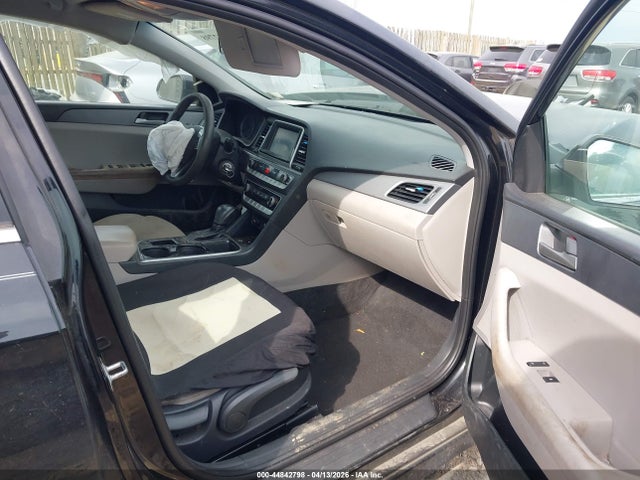 Продаж на аукціоні авто 2019 Hyundai Sonata Se, vin: 5NPE24AF3KH759242, номер лоту: 44842798