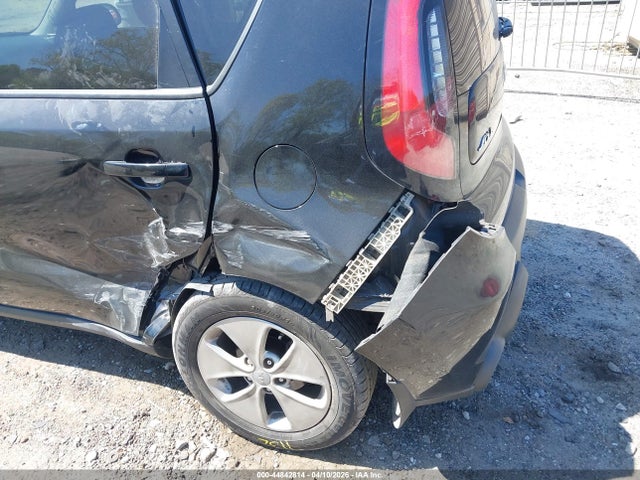 KNDJN2A26G7344659 KIA Soul