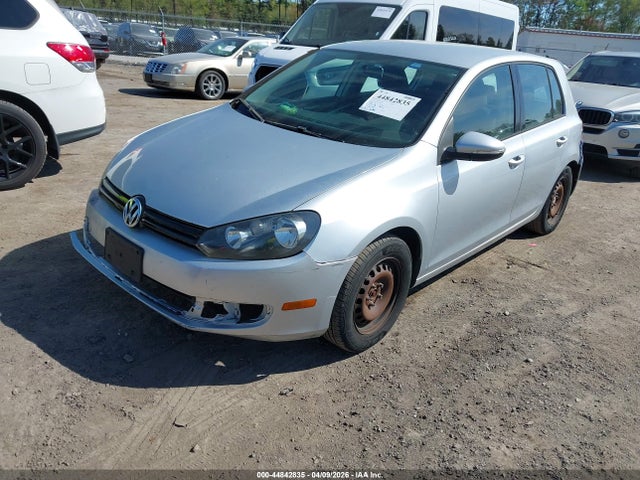 44842835 :رقم المزاد ، WVWDB7AJ0DW116927 vin ، 2013 Volkswagen Golf 2.5l 4-door مزاد بيع
