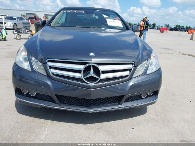 2011 Mercedes-benz E 350 მანქანა იყიდება აუქციონზე, vin: WDDKK5GFXBF095764, აუქციონის ნომერი: 44842839