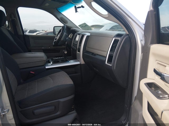 2012 RAM 1500 1C6RD6LT6CS139148 Photo 4