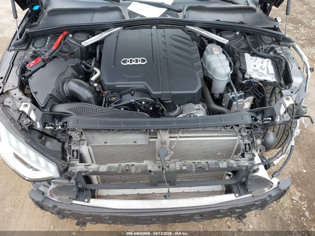 2024 Audi A4 Premium Plus 45 Tfsi S Line Quattro S Tronic მანქანა იყიდება აუქციონზე, vin: WAUEAAF44RN013172, აუქციონის ნომერი: 44842856