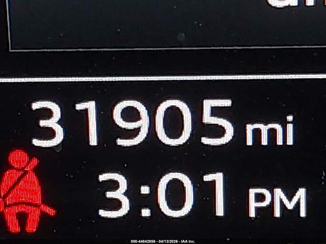 2024 Audi A4 Premium Plus 45 Tfsi S Line Quattro S Tronic მანქანა იყიდება აუქციონზე, vin: WAUEAAF44RN013172, აუქციონის ნომერი: 44842856