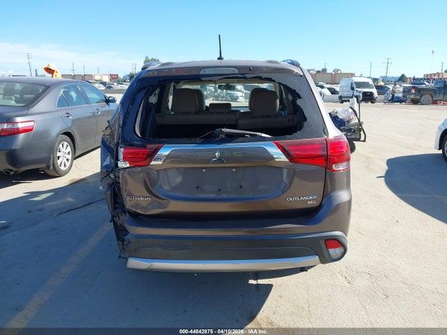 JA4AD3A37GZ000872 Mitsubishi Outlander Sel