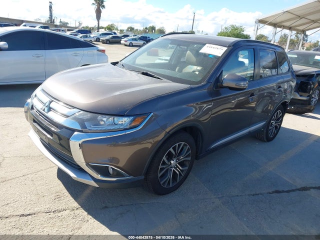 JA4AD3A37GZ000872 Mitsubishi Outlander Sel