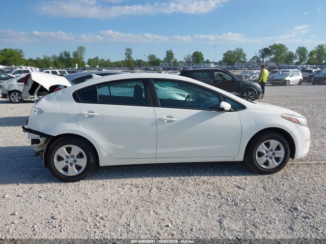 Продажа на аукционе авто 2017 Kia Forte Lx, vin: 3KPFK4A79HE066816, номер лота: 44842881