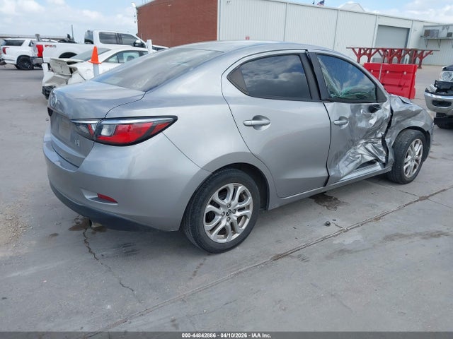 44842886 :رقم المزاد ، 3MYDLBZV1GY141244 vin ، 2016 Scion Ia مزاد بيع