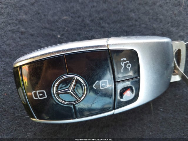 Продажа на аукционе авто 2018 Mercedes-benz E 300, vin: WDDZF4JB3JA385648, номер лота: 44842919