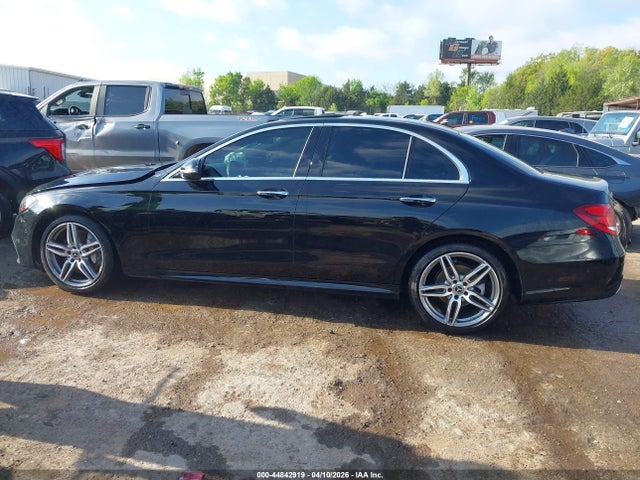 Продажа на аукционе авто 2018 Mercedes-benz E 300, vin: WDDZF4JB3JA385648, номер лота: 44842919