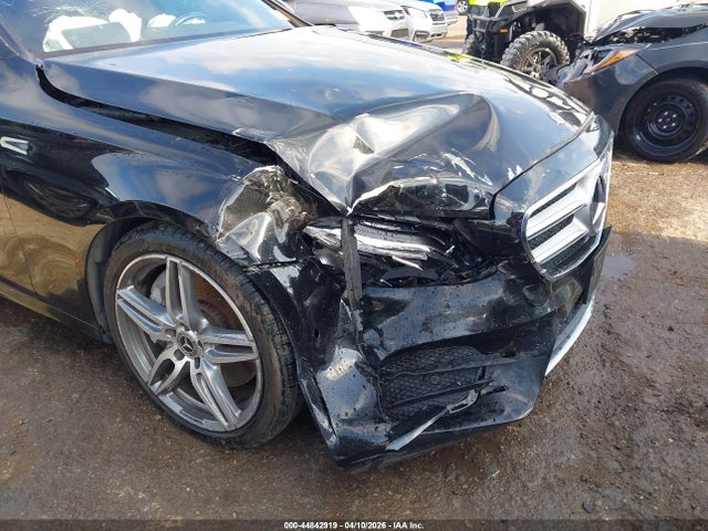 Продажа на аукционе авто 2018 Mercedes-benz E 300, vin: WDDZF4JB3JA385648, номер лота: 44842919