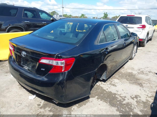 Toyota CAMRY SE 2014 4T1BF1FK0EU857517 Image 4