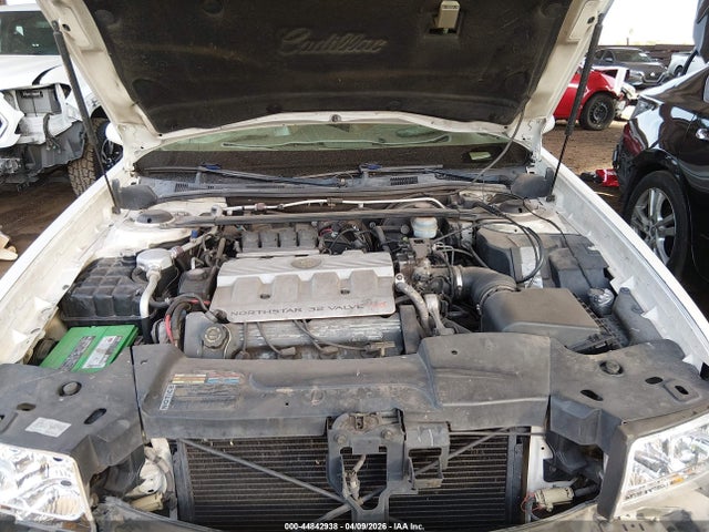 Auction sale of the 1998 Cadillac Deville Standard, vin: 1G6KD54Y1WU737870, lot number: 44842938