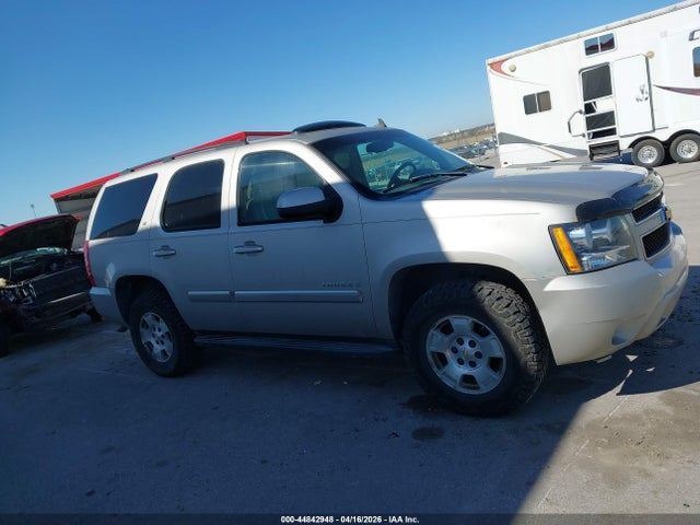 Продажа на аукционе авто 2007 Chevrolet Tahoe Lt, vin: 1GNFK13007R136986, номер лота: 44842948