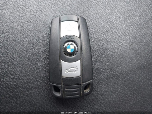 Продаж на аукціоні авто 2006 Bmw 325i, vin: WBAVB13566PT11233, номер лоту: 44842963