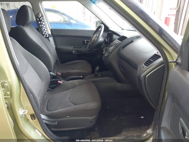 44842986 :رقم المزاد ، KNDJT2A52C7465926 vin ، 2012 Kia Soul مزاد بيع
