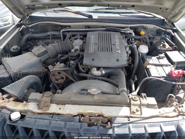Продаж на аукціоні авто 2000 Mitsubishi Montero Sport Ls/xls, vin: JA4LS31H4YP814419, номер лоту: 44842998