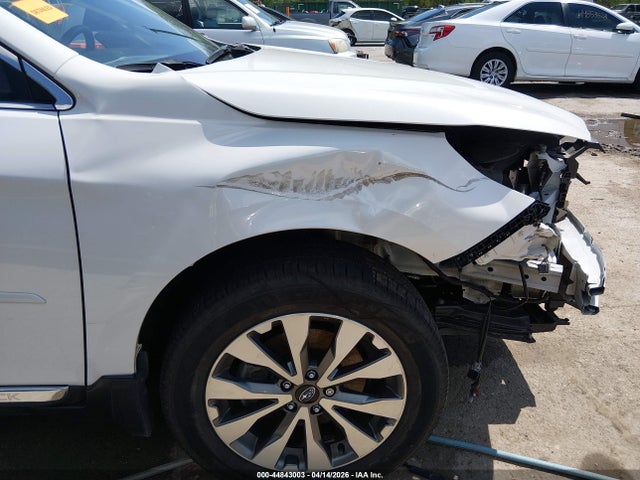 Продаж на аукціоні авто 2019 Subaru Outback 3.6r Touring, vin: 4S4BSETC5K3362697, номер лоту: 44843003