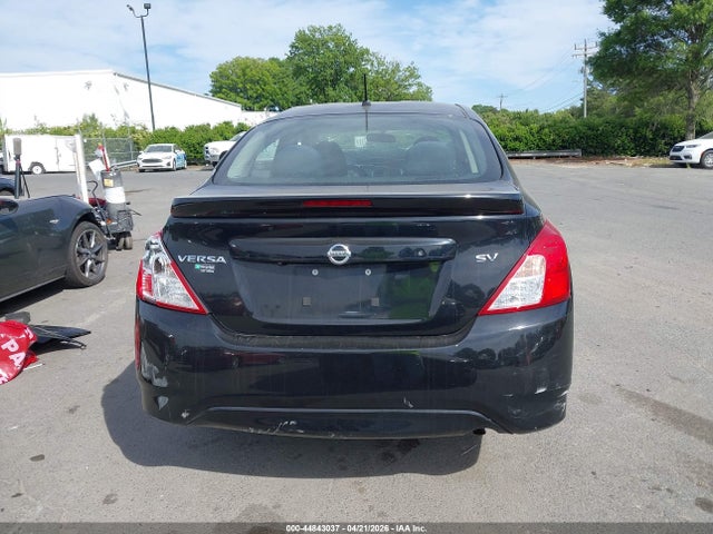 44843037 :رقم المزاد ، 3N1CN7AP6KL870895 vin ، 2019 Nissan Versa 1.6 Sv مزاد بيع