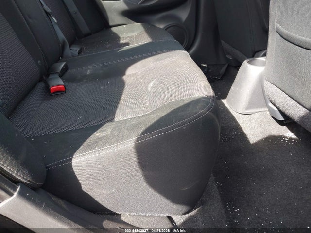 44843037 :رقم المزاد ، 3N1CN7AP6KL870895 vin ، 2019 Nissan Versa 1.6 Sv مزاد بيع