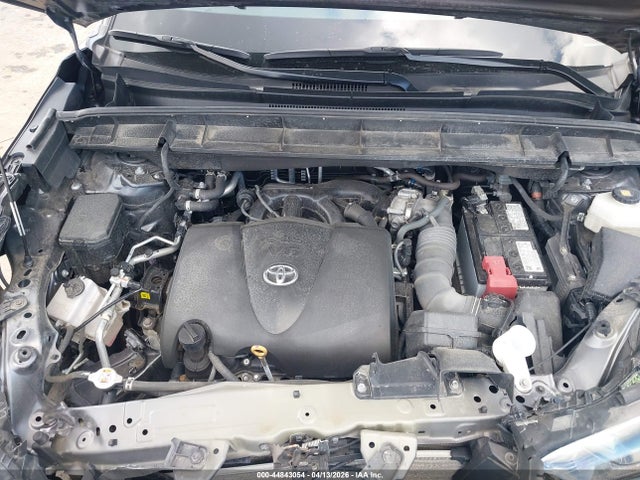 44843054 :رقم المزاد ، 5TDGZRBH0NS176952 vin ، 2022 Toyota Highlander Xle مزاد بيع