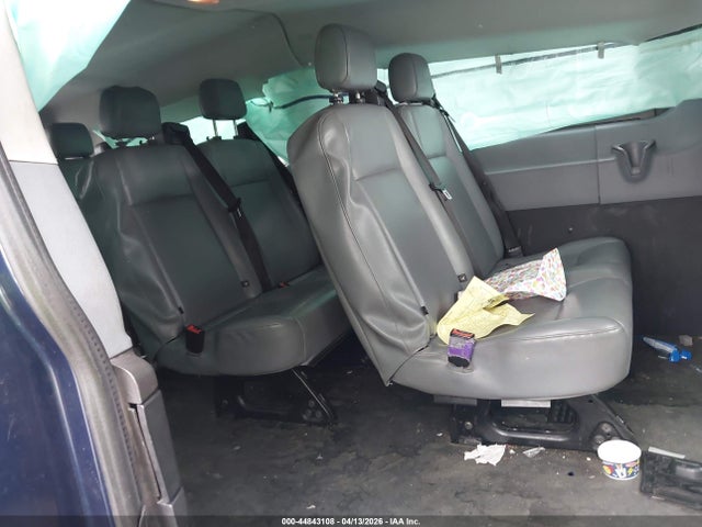 1FMZK1ZM5FKA85407 Ford Transit-150 Xl