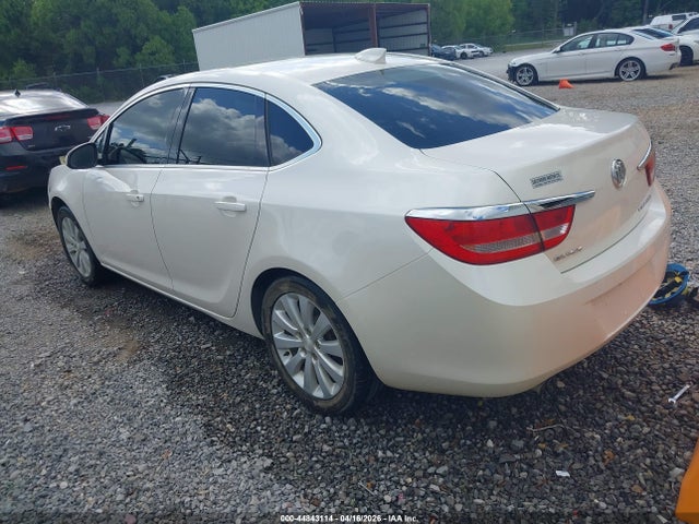 1G4PP5SK6G4125153 Buick Verano