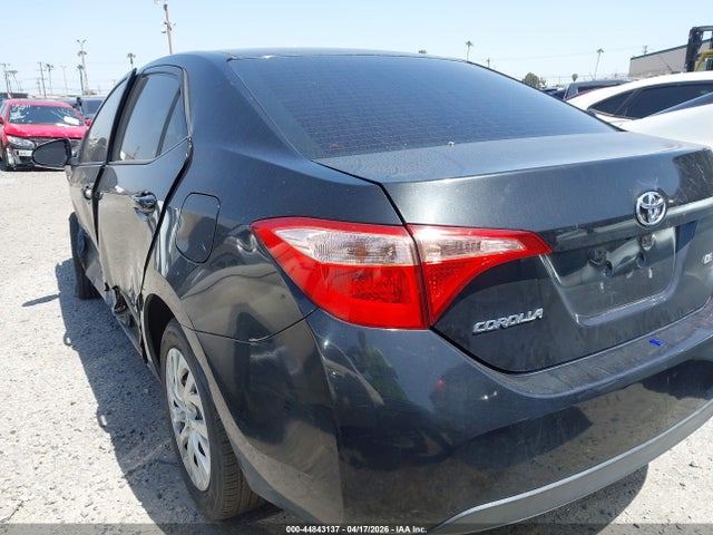 2017 TOYOTA COROLLA 5YFBURHE0HP622018 Photo 2