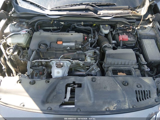 44843143 :رقم المزاد ، 2HGFC2F55HH555101 vin ، 2017 Honda Civic Lx مزاد بيع
