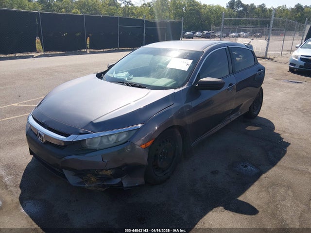 44843143 :رقم المزاد ، 2HGFC2F55HH555101 vin ، 2017 Honda Civic Lx مزاد بيع