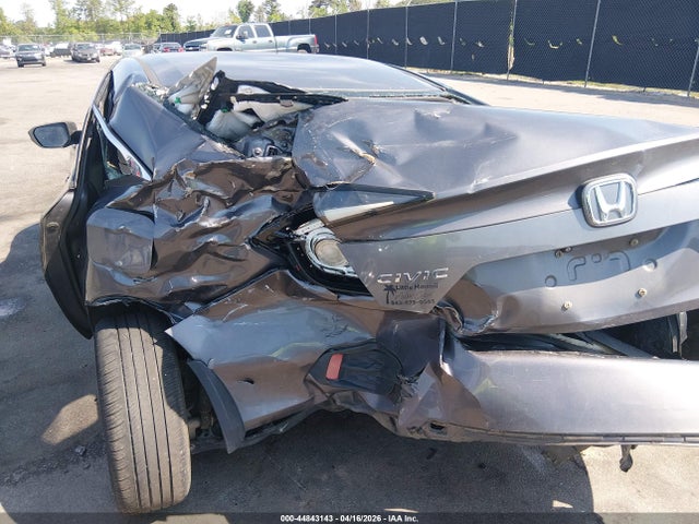 44843143 :رقم المزاد ، 2HGFC2F55HH555101 vin ، 2017 Honda Civic Lx مزاد بيع